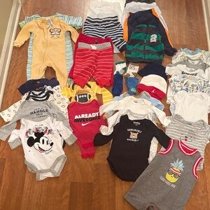Boys Clothing 0-3M, 3M, 3-6M Various Brands 32 Piece Lot